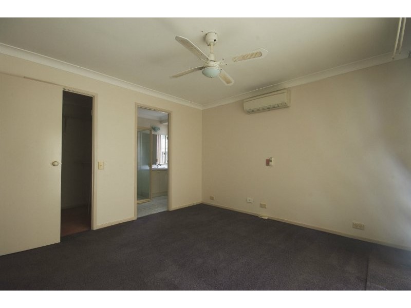12 Clarke Place, Mount Annan NSW 2567