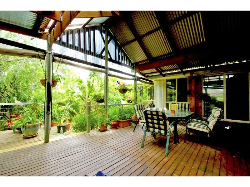 12 Clarke Place, Mount Annan NSW 2567