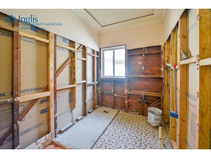 28 Ulmarra Avenue, Camden South NSW 2570