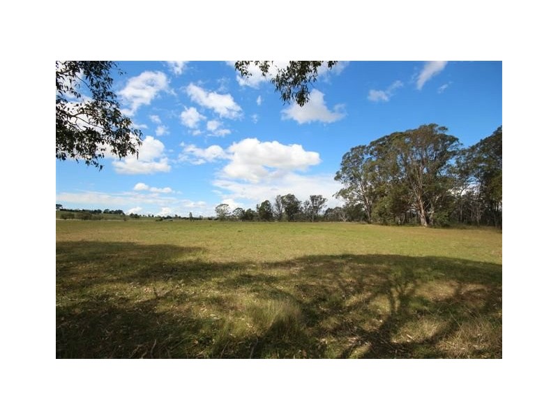 210 Moreton Park Road, Douglas Park NSW 2569