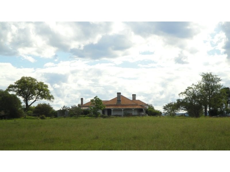 35 BURRAGORANG ROAD, Camden NSW 2570