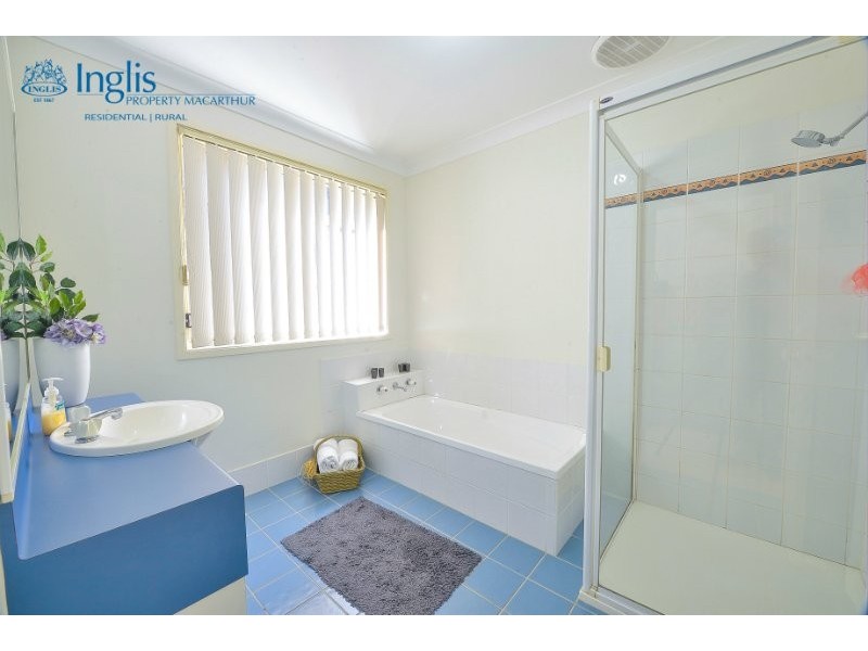10 The Whitewater, Mount Annan NSW 2567