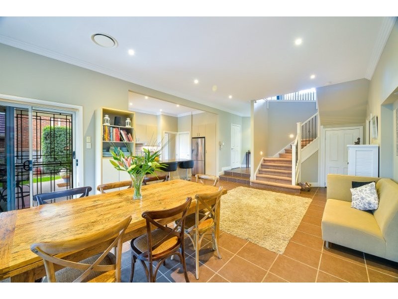 14 Hindmarsh Avenue, Camden Park NSW 2570