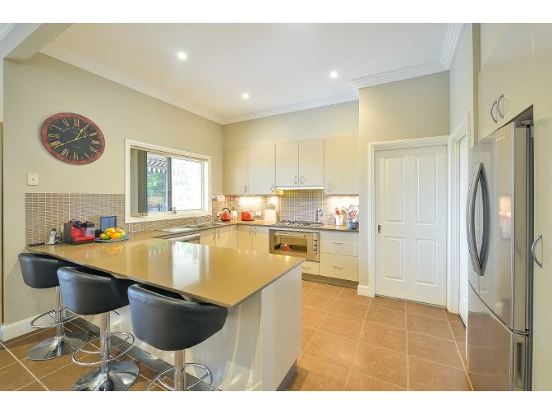 14 Hindmarsh Avenue, Camden Park NSW 2570
