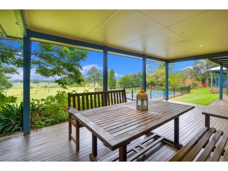 10 Caernarvon Close, Kirkham NSW 2570