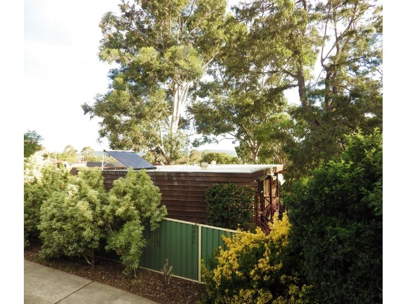 18 Bourke Place, Camden South NSW 2570