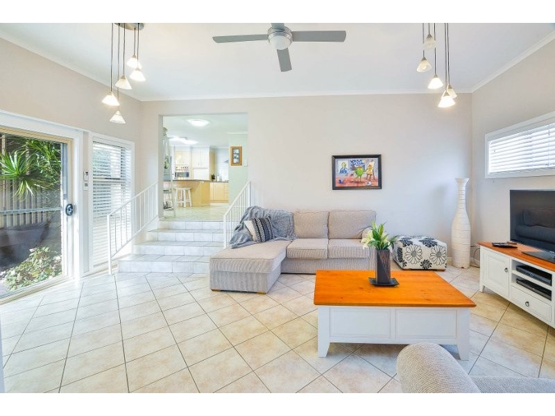 4 Rogers Way, Mount Annan NSW 2567