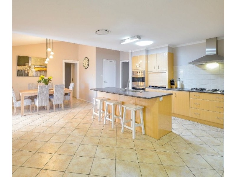 4 Rogers Way, Mount Annan NSW 2567