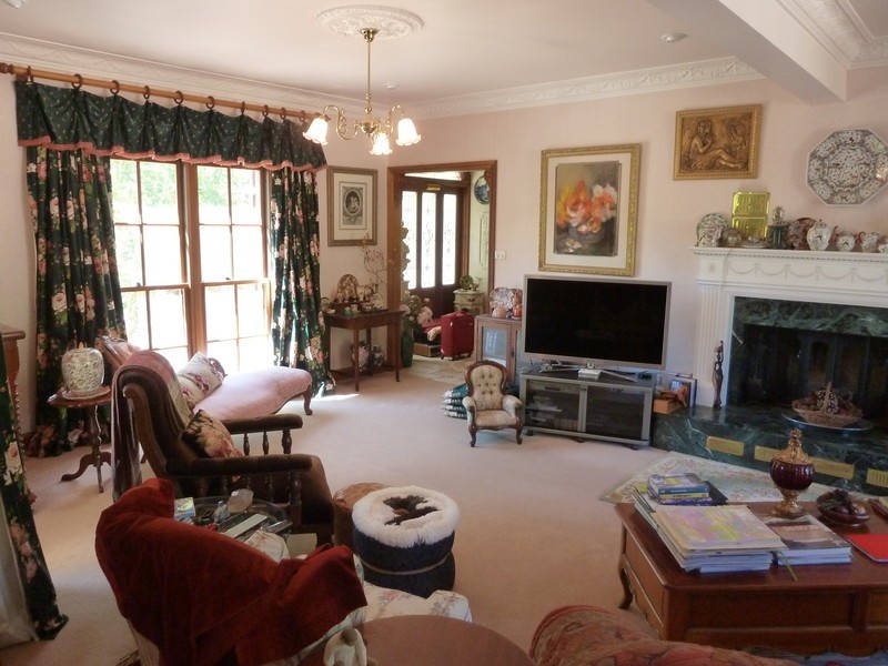 515 Spring Creek Road, Mount Hunter NSW 2570