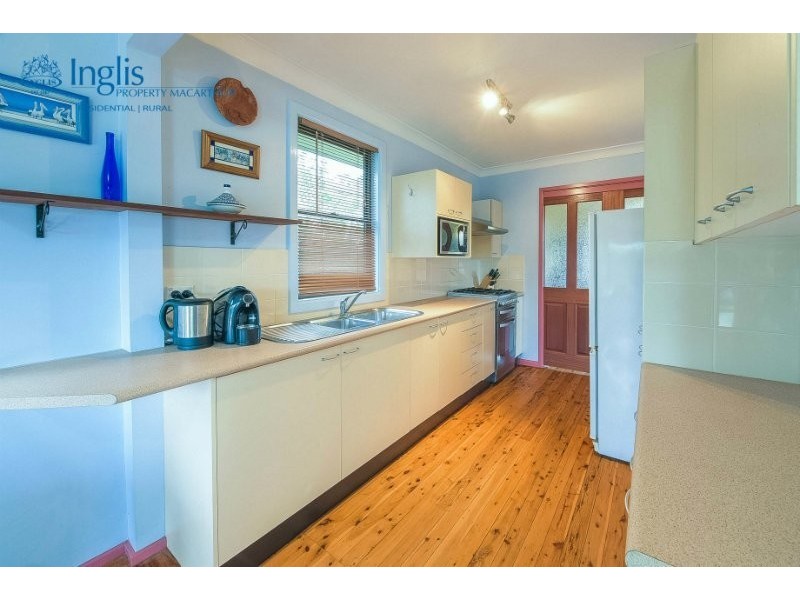 1 Sunset Avenue, Elderslie NSW 2570