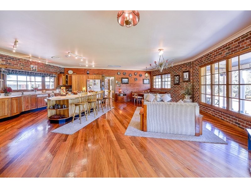 645 Montpelier Drive, The Oaks NSW 2570