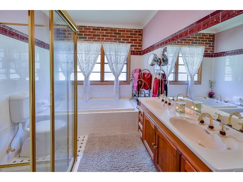 645 Montpelier Drive, The Oaks NSW 2570