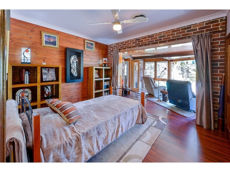 645 Montpelier Drive, The Oaks NSW 2570