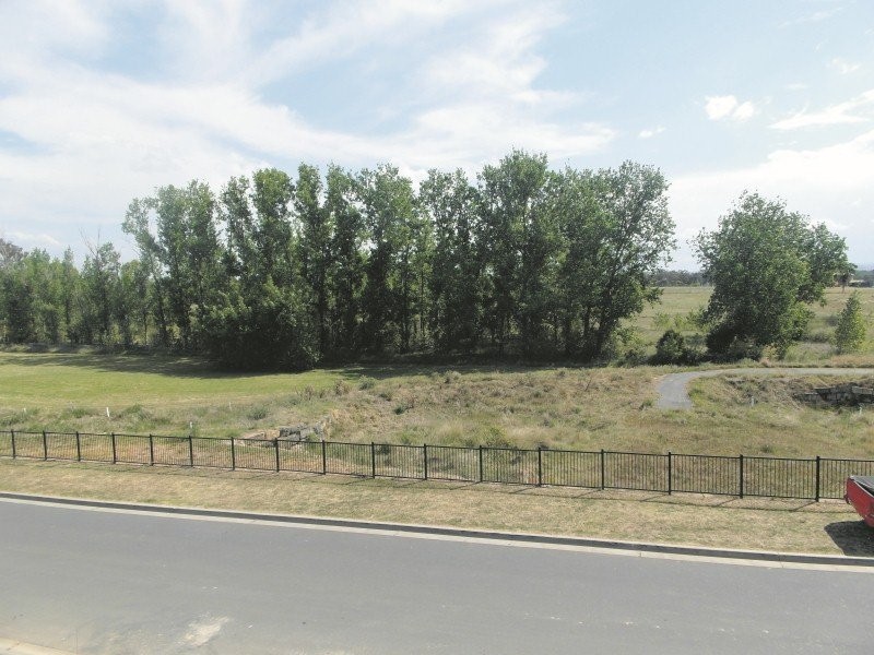 3 Camden Acres Drive, Elderslie NSW 2570