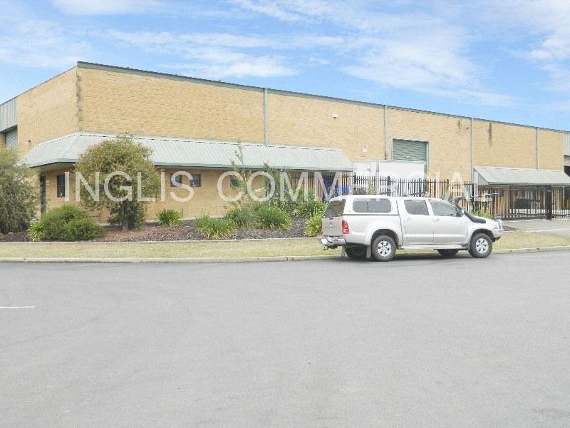 1/2 Bellingham Street, Narellan NSW 2567
