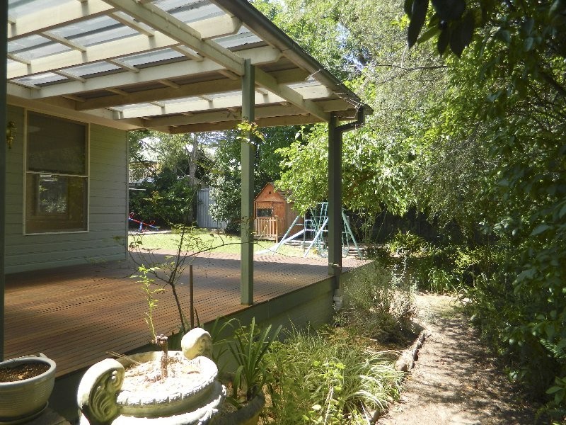27 Luker Street, Elderslie NSW 2570