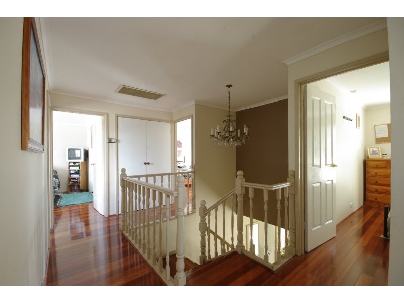 20 Crookston Drive, Camden South NSW 2570