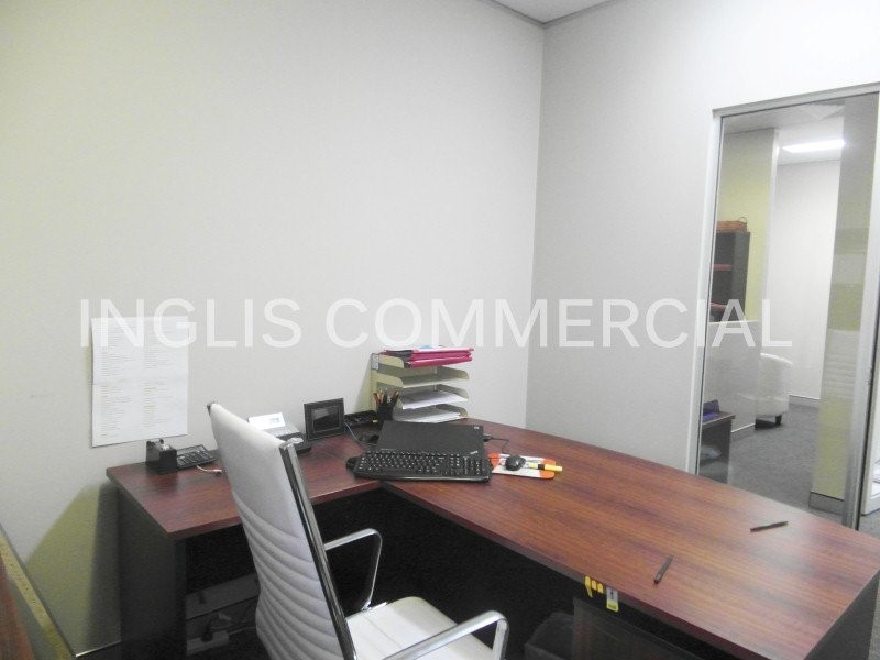 Suites 5a & 5b / 1 Somerset Avenue, Narellan NSW 2567