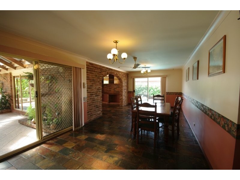 12 Devitt Crescent, The Oaks NSW 2570