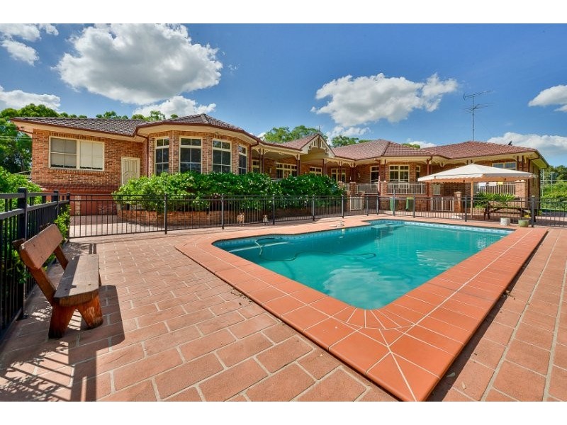 17 Smalls Road, Grasmere NSW 2570