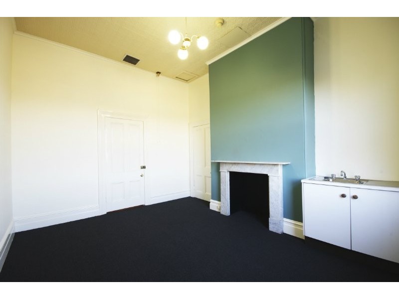 1st Floor / 44 Argyle Street, Camden NSW 2570