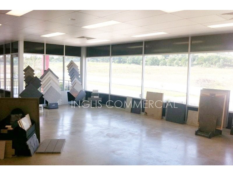 1/35 Bluett Drive, Smeaton Grange NSW 2567