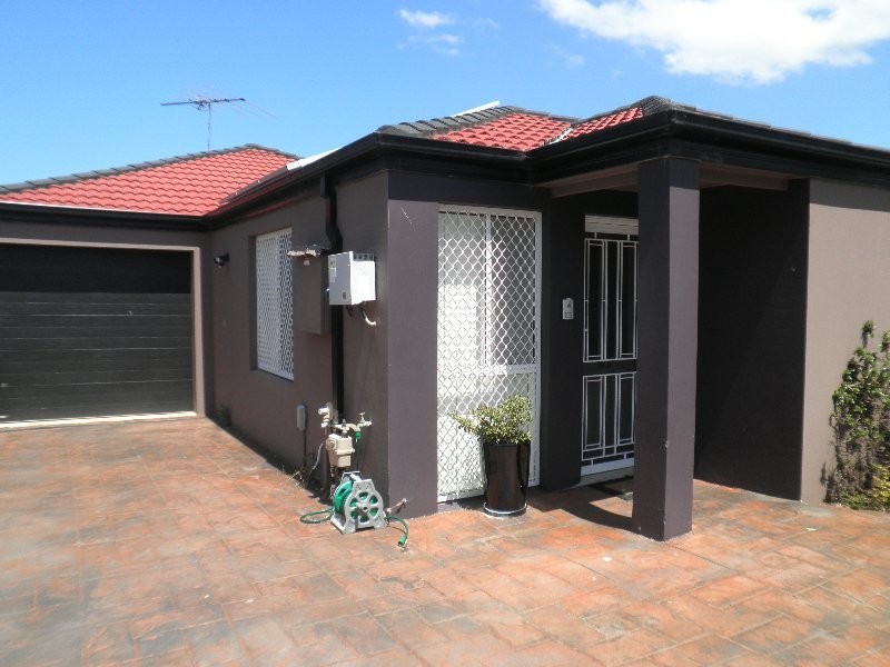 26B Karingal Place, Bradbury NSW 2560