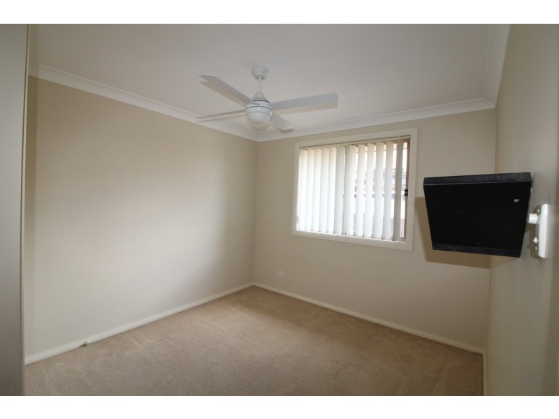 17 Montgomery Circuit, Narellan Vale NSW 2567