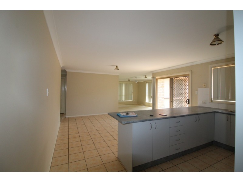 17 Montgomery Circuit, Narellan Vale NSW 2567