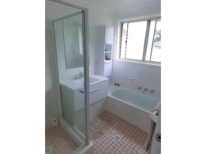 24 Paddy Miller Avenue, Currans Hill NSW 2567