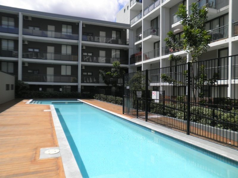 13a-541 Pembroke Road, Leumeah NSW 2560