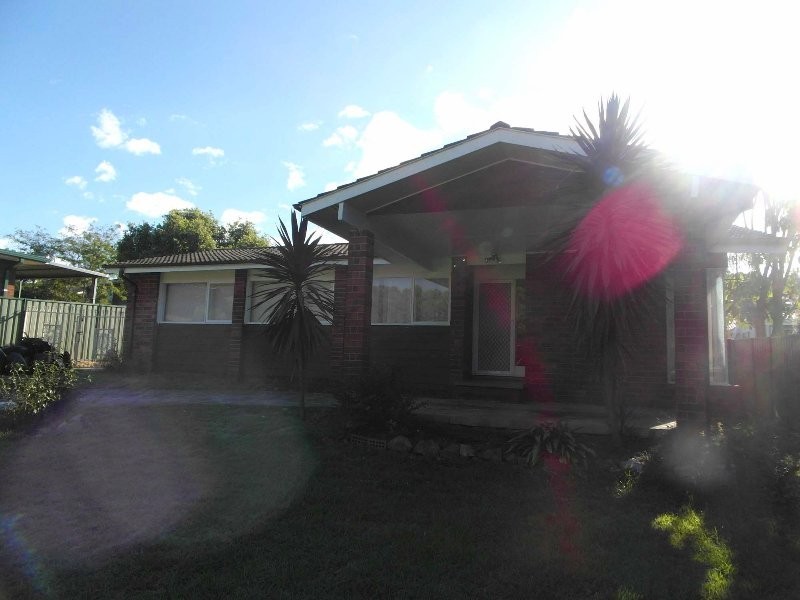 48 Lawn Avenue, Bradbury NSW 2560