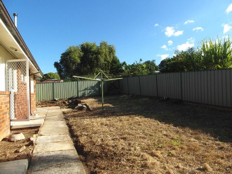 48 Lawn Avenue, Bradbury NSW 2560