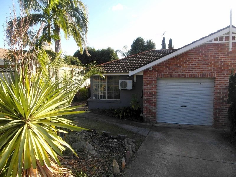 1/140 Gould Road, Eagle Vale NSW 2558