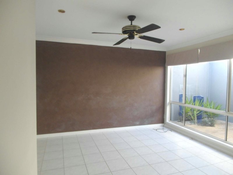 1/140 Gould Road, Eagle Vale NSW 2558