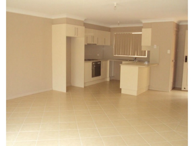 4/13 View Street, Camden NSW 2570