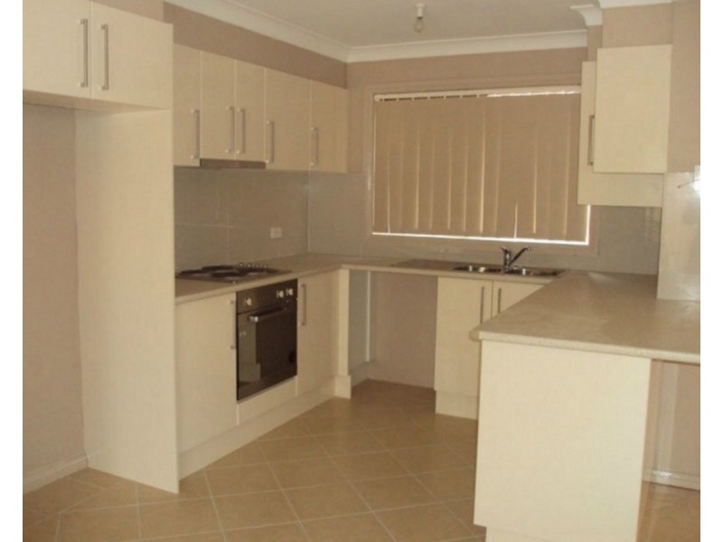 4/13 View Street, Camden NSW 2570