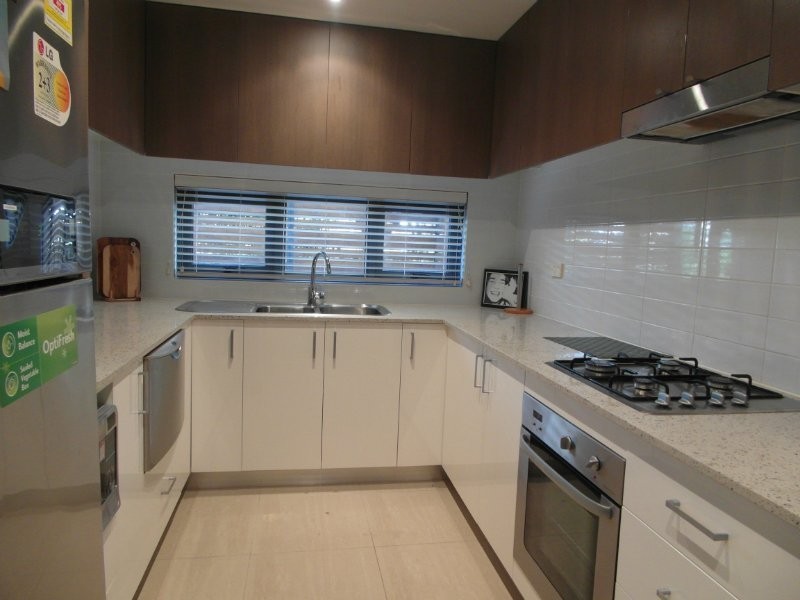 2b/541 Pembroke Road, Leumeah NSW 2560