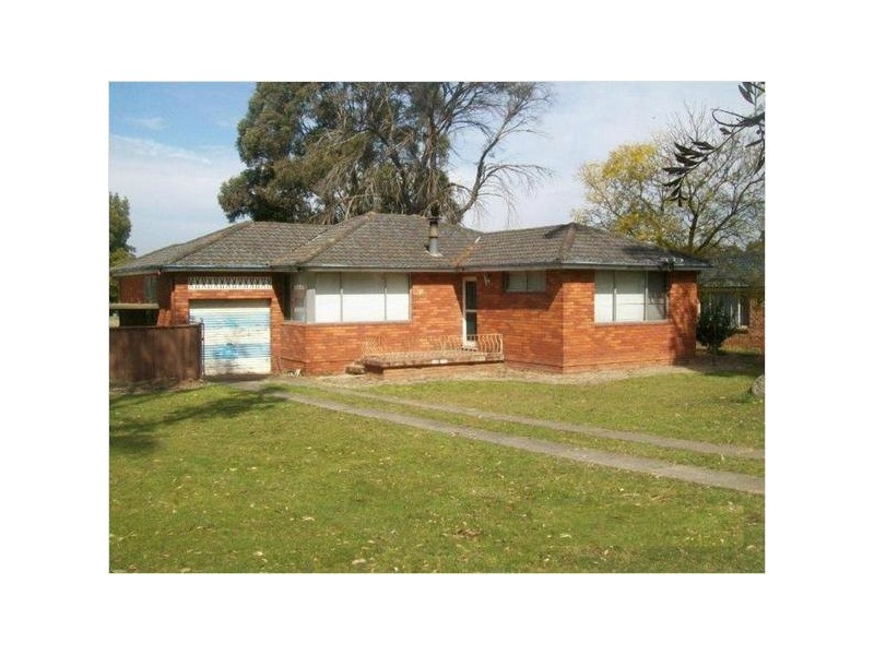 130 Croatia Avenue, Edmondson Park NSW 2174