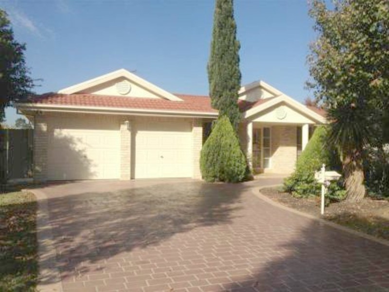 2 James Flynn Avenue, Harrington Park NSW 2567