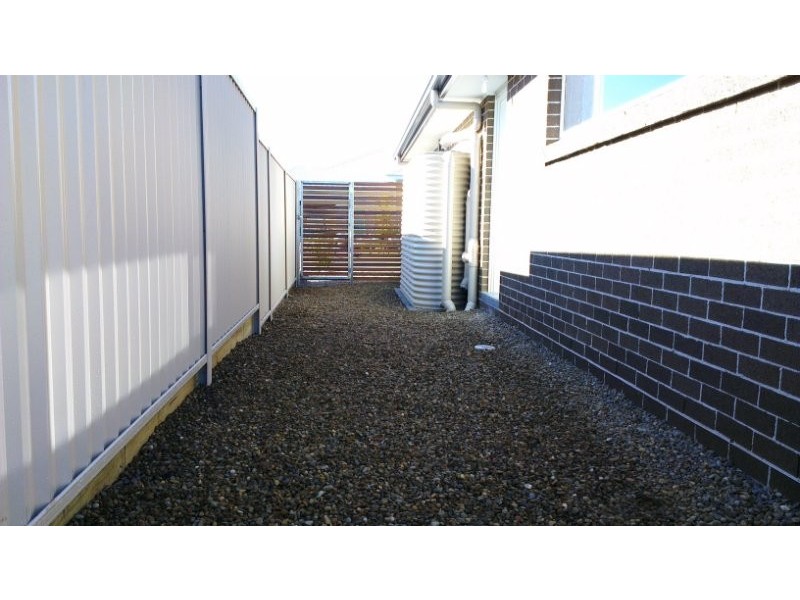 44 Ambrose Avenue, Oran Park NSW 2570
