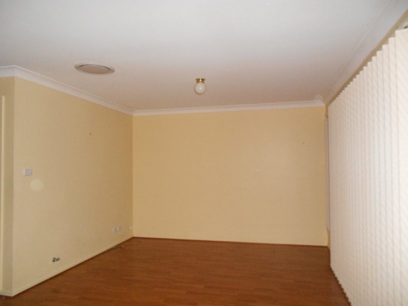 12 Reserve Circuit, Currans Hill NSW 2567