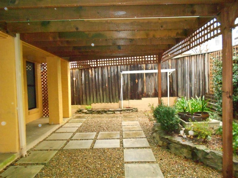 12 Reserve Circuit, Currans Hill NSW 2567