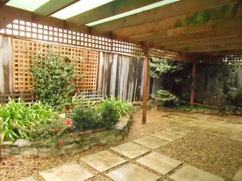 12 Reserve Circuit, Currans Hill NSW 2567