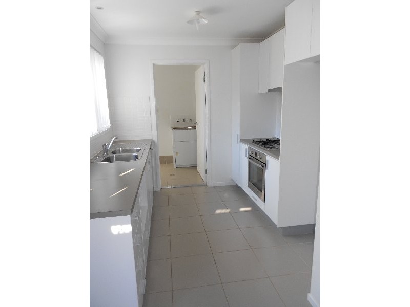 25 Minorca Circuit, Spring Farm NSW 2570