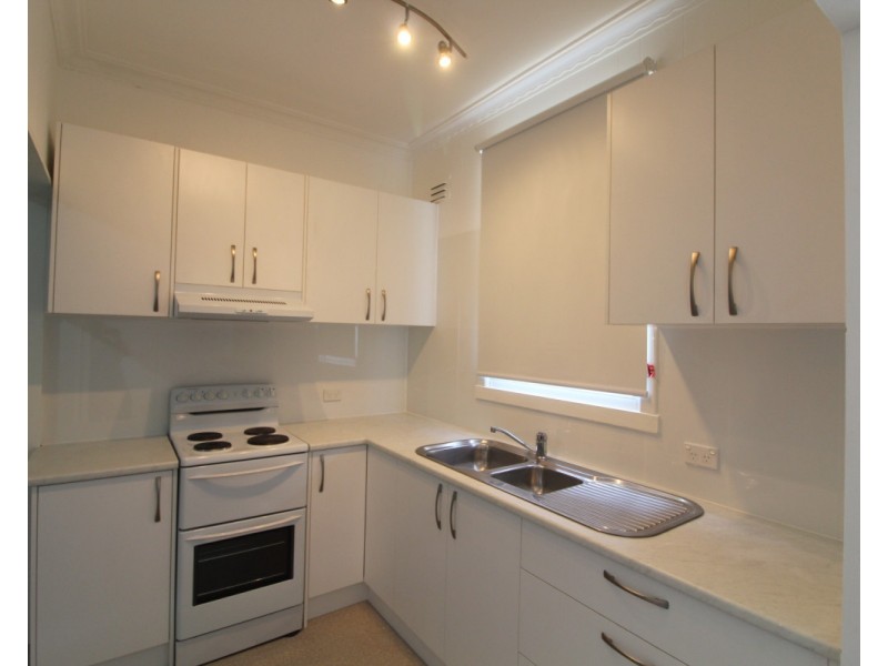 37 Burrawong Crescent, Elderslie NSW 2570