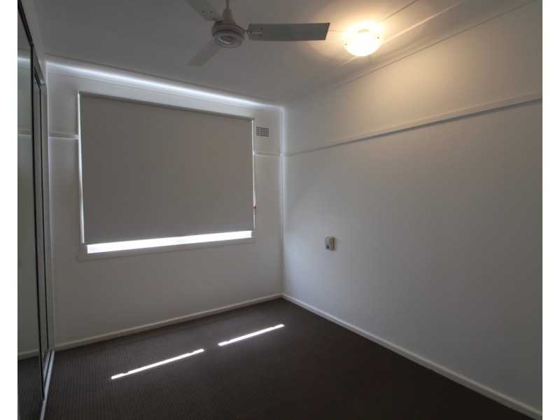 37 Burrawong Crescent, Elderslie NSW 2570