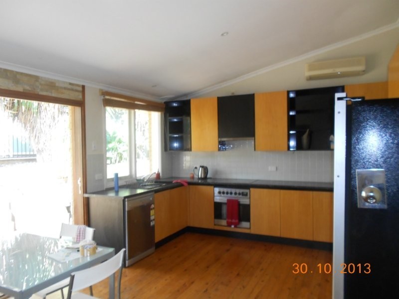 13 Bourke Place, Camden South NSW 2570