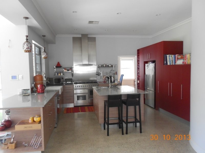 30 Rapleys Loop Road, Werombi NSW 2570