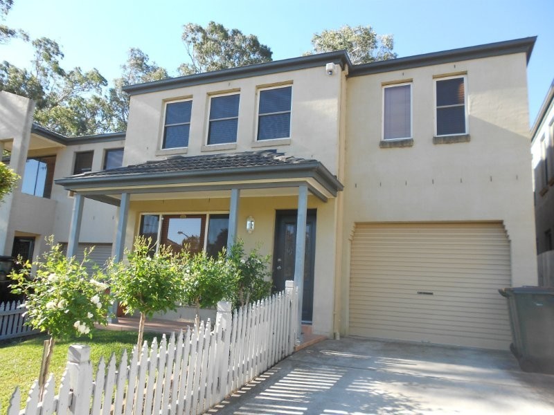 39 Reserve Circuit, Currans Hill NSW 2567